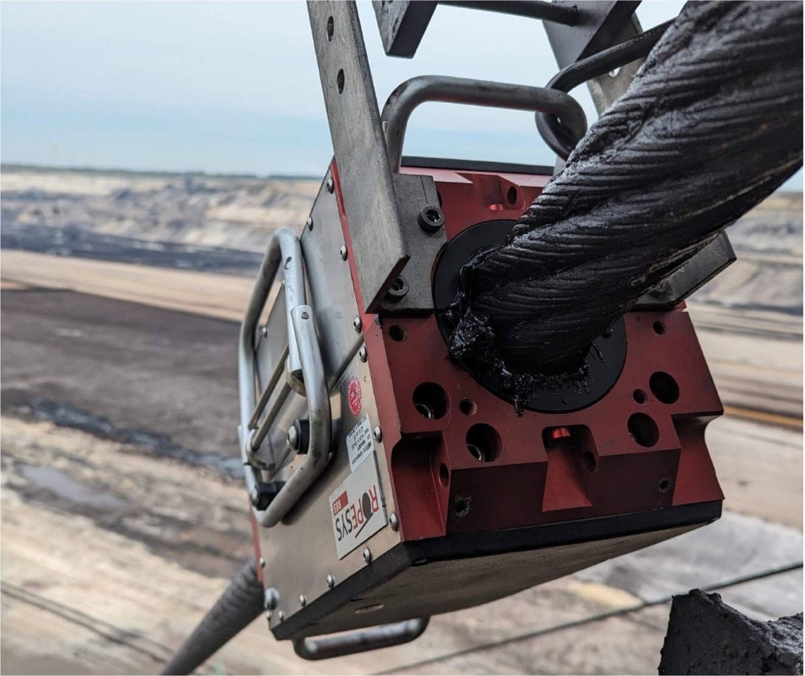 Non-destructive testing equipment on a mine winder rope